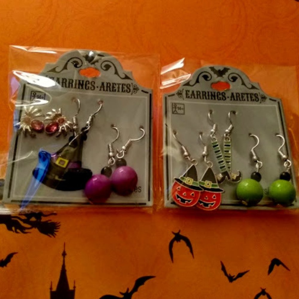 HAUNT COUTURE HALLOWEEN 6pc LOT PUMPKIN/WITCH HAT/WITCH BOOTS/SPIDER EARRINGS - Picture 6 of 9